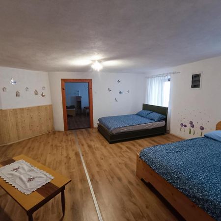 הוסטל מויסטראנה Sigma House מראה חיצוני תמונה